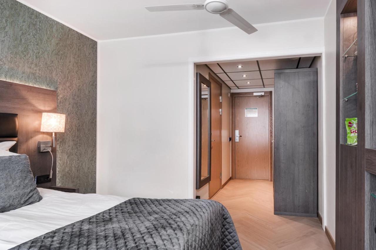 Hotell Hallstaberget Sollefteå Eksteriør billede