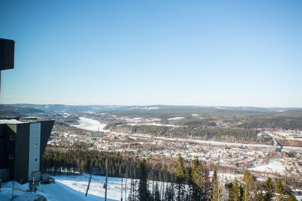 Hotell Hallstaberget Sollefteå Eksteriør billede